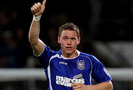 Bóng đá - 01h45 ngày 15-08:Ipswich vs Bristol Rovers 