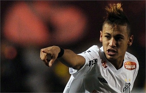 Đừng hỏi tại sao các ông lớn lại thèm khát Neymar đến thế! 