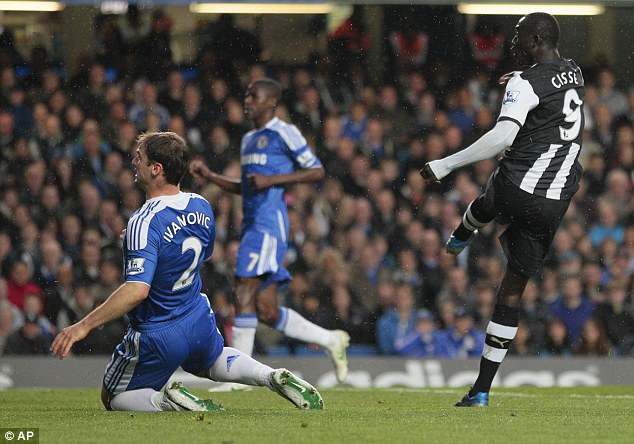Top 10 bàn thắng đẹp nhất Premier League 2011-12