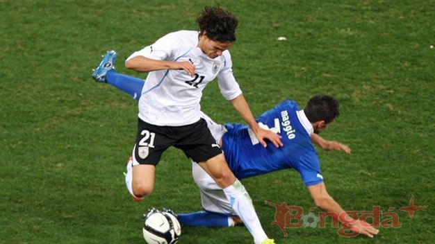 Italia 0-1 Uruguay (Giao hữu quốc tế ngày 16-11-2011) 