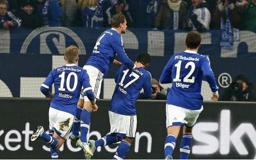 Bóng đá - Schalke 5-4 Hannover: Bữa tiệc tại Veltins Arena