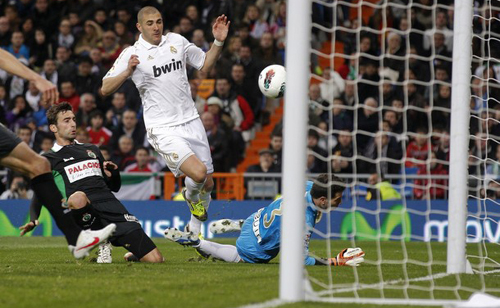 Real Madrid 4-0 Racing Santander (Highlight vòng 24, La Liga 2011-12)