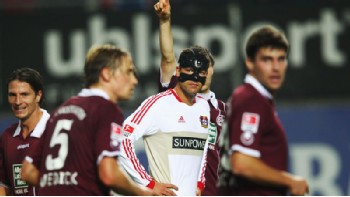 Kaiserslautern 0-2 Bayer Leverkusen (Highlight vòng 13, Bundesliga 2011-2012)
