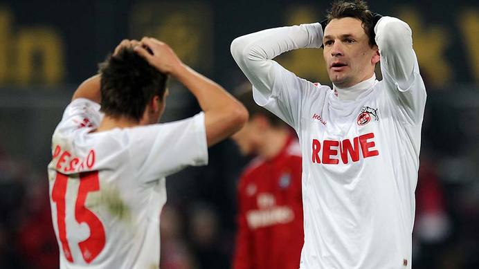 Hai pha bỏ lỡ đáng tiếc nhất vòng 25 Bundesliga