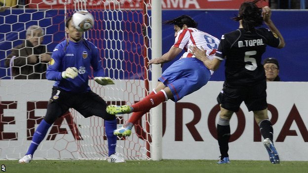 Atletico Madrid 4-2 Valencia (Highlight bán kết lượt đi Europa League 2011-2012)