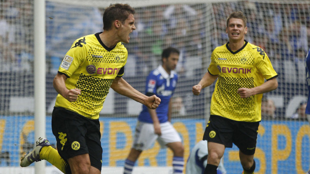Top 5 bàn thắng đẹp nhất Bundesliga vòng 31