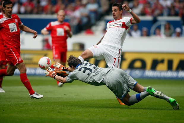 Bóng đá - 	00:00, ngày 21/09 VfB Stuttgart - Steaua Bucuresti