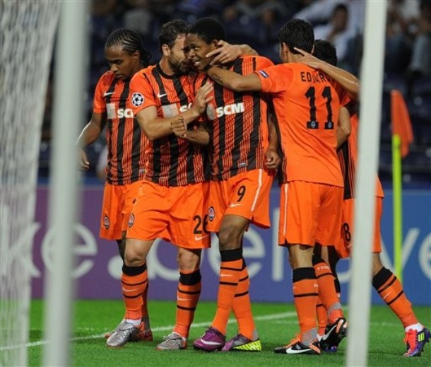 Shakhtar Donetsk 2-2 Zenit St. Petersburg (Highlight bảng G, Champions League 2011-2012)