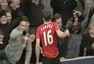GOAL! Carrick nâng tỉ số lên 2-0 cho MU (LIVE: Queens Park R 0-2 MU)