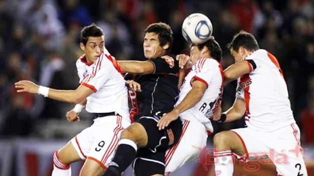 Bóng đá - 03h00 ngày 19/2: All Boys vs Colon