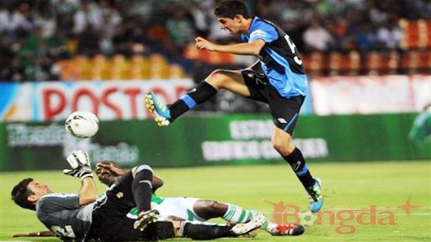 Bóng đá - 09h30 ngày 15/2: Nacional vs Universidad
