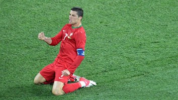 Bóng đá - Ronaldo đã chơi trận hay nhất cho BĐN?