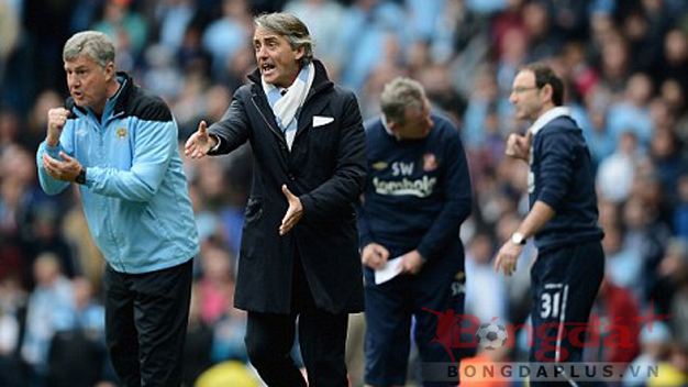 Bóng đá - Sao trẻ Man City cổ vũ hết mình cho... Man United