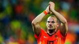 Siêu phẩm sút xa của Sneijder vào lưới ĐT Pháp Mỗi ngày một siêu phẩm EURO