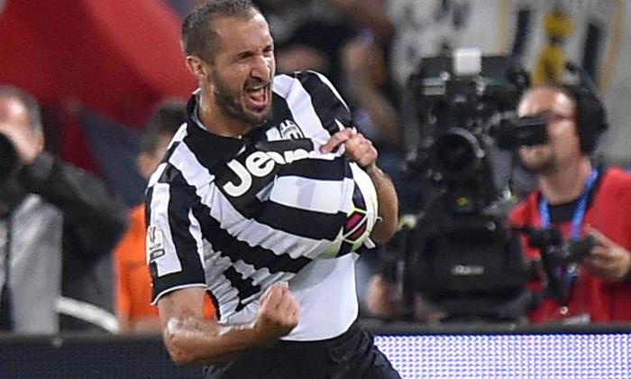 Bóng đá -  Trung vệ Chiellini đã chính thức làm bố trẻ con