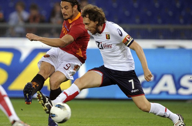 Top 5 bàn thắng đẹp nhất vòng 28 Serie A 2011-12