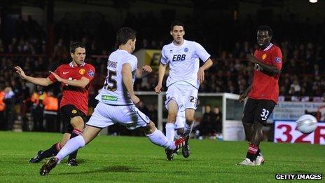 Aldershot 0-3 Man Utd (Highlight vòng 4 Carling Cup)