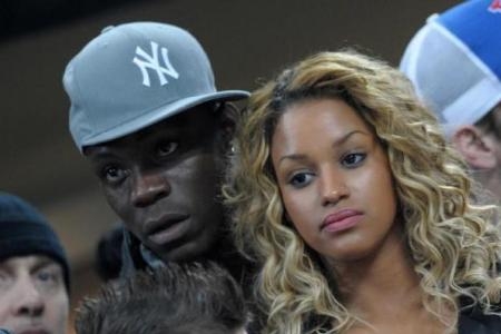 Bóng đá - Nói không với hoa hậu vùng Gorizia, Balotelli ra dáng kẻ chung tình