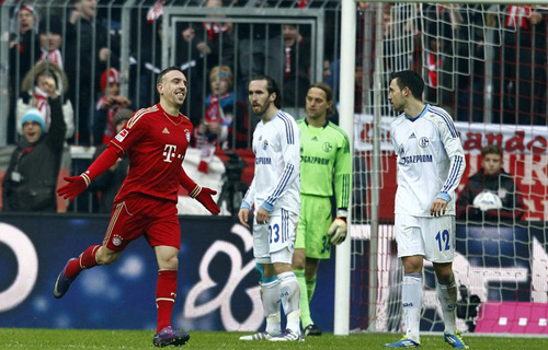 Bayern Munich 2-0 Schalke 04 (Highlight vòng 23, Budesliga 2011-12)