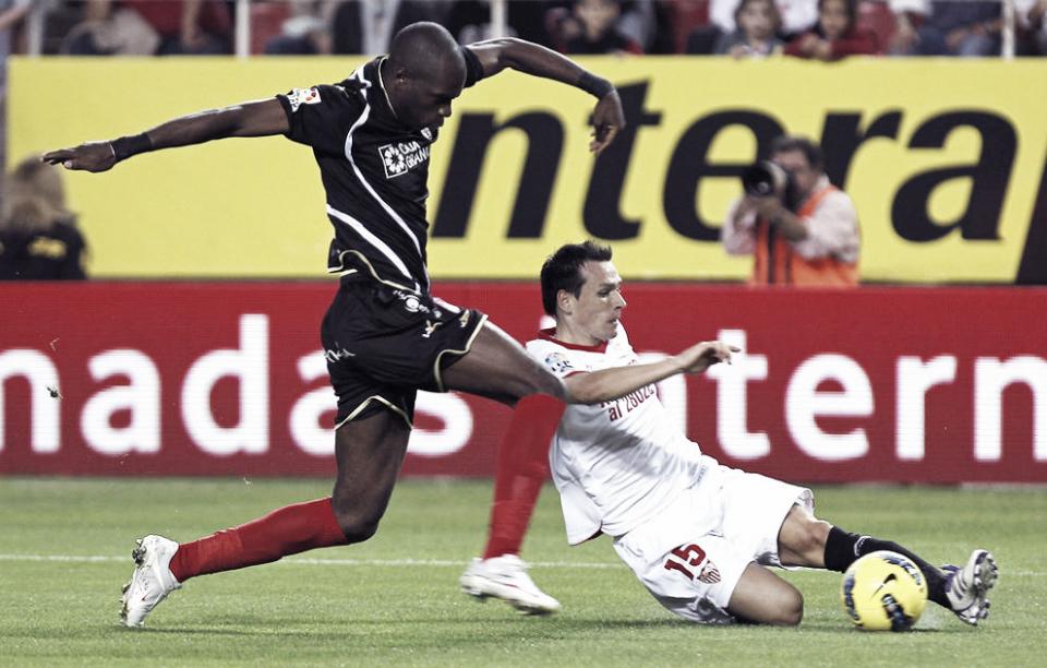 Granada 0-3 Sevilla (Highlight vòng 30, La Liga 2011-12)