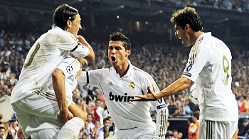Real Madrid 3-0 Ajax Amsterdam (Highlight bảng D, Champions League 2011-2012)
