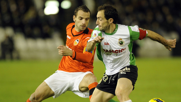 Racing Santander 2-2 Valencia (Highlight vòng 21, La Liga 2011-12 )