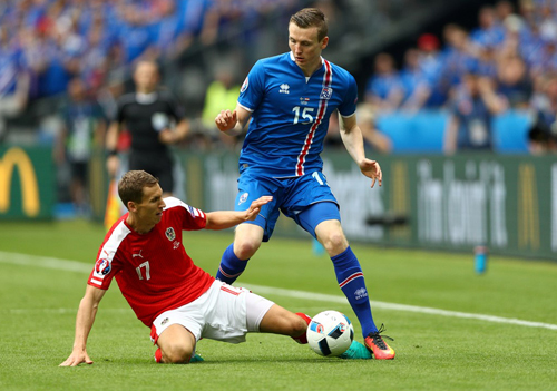 Iceland 2 - 1 Áo (Euro 2014-2016, vòng bảng)